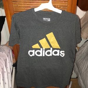 Adidas t-shirt